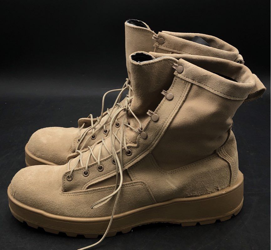 Wellco US Army Flight Combat Vehicle Crewman Tan Suede Boots Size 15.5 R