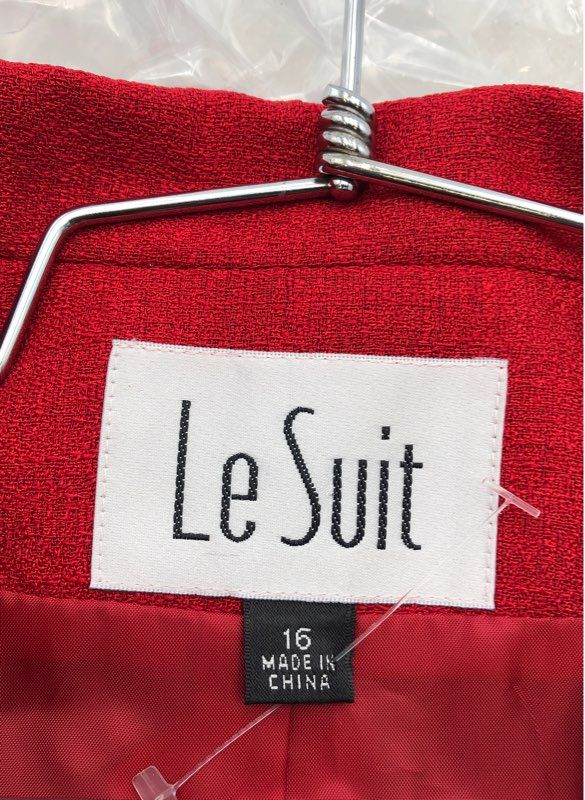 NWT Le Suit Women&#39;s Red Short Sleeve Notch Lapel Blazer - Size 16