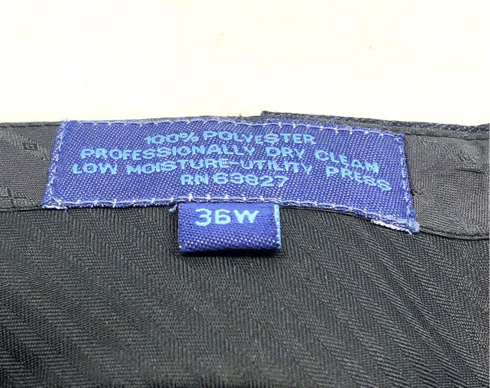 Blu Martini Men's Navy Blue Plaid Pleated Straight Leg Dress Pants Sz 36 NWT