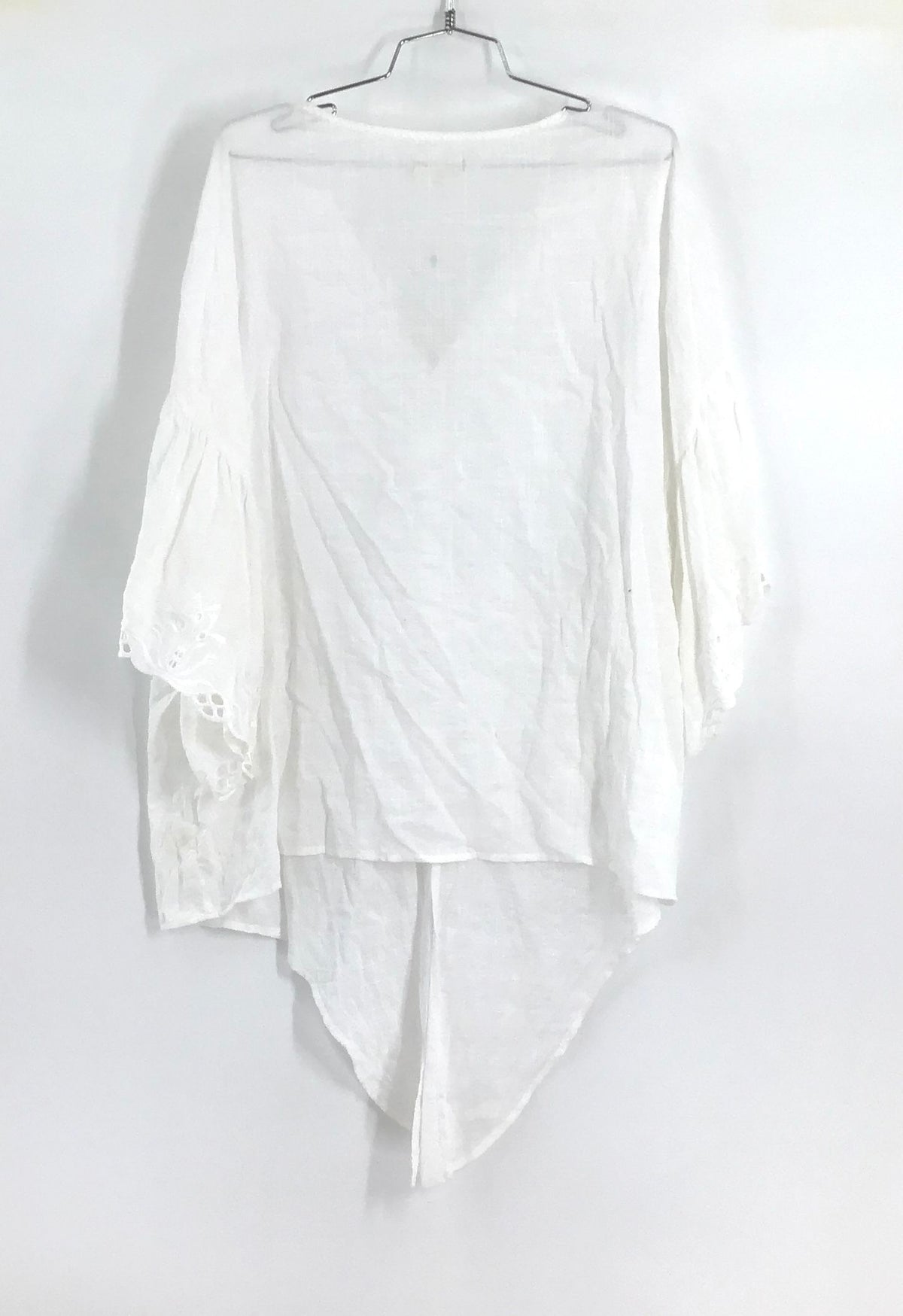 NWT Max Studio Women&#39;s White Short Sleeve V-Neck Blouse - Size 3X