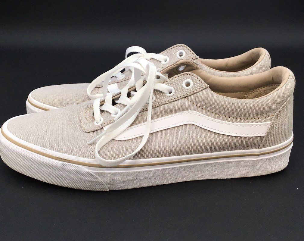 Vans Women&#39;s Ivory Athletic Shoes - Size 11