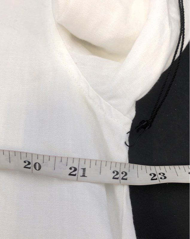 Liverpool Women's White V-Neck Bell Sleeve Blouse Crochet Trim Top Sz M