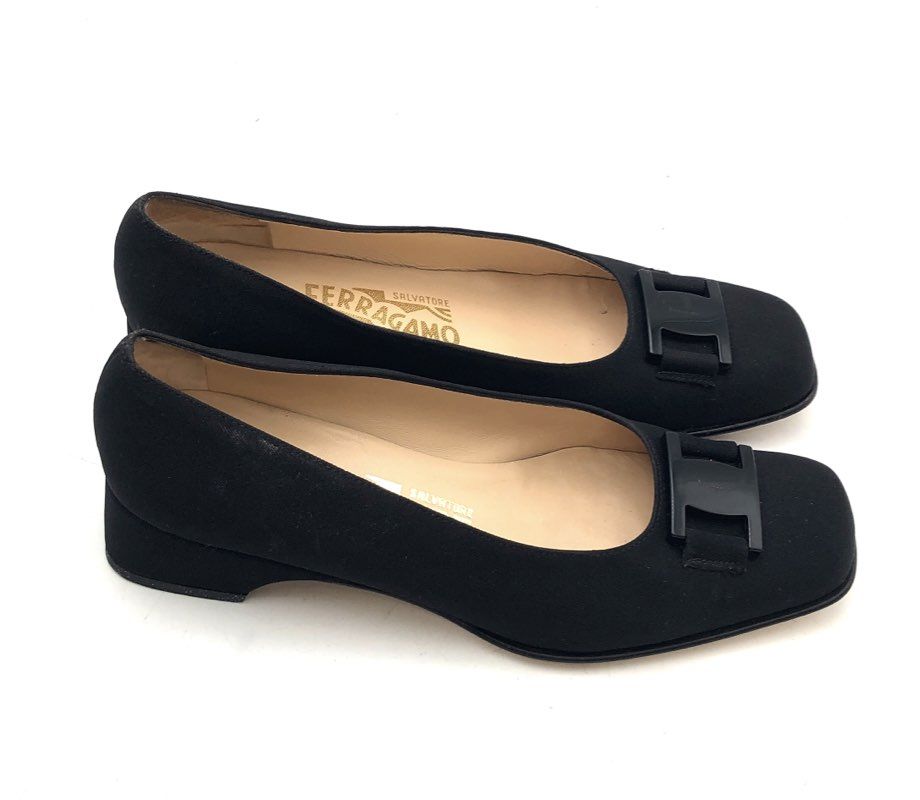 Salvatore Ferragamo Black Fabric Gancini Buckle Low Block Heel Pumps Size 6.5B