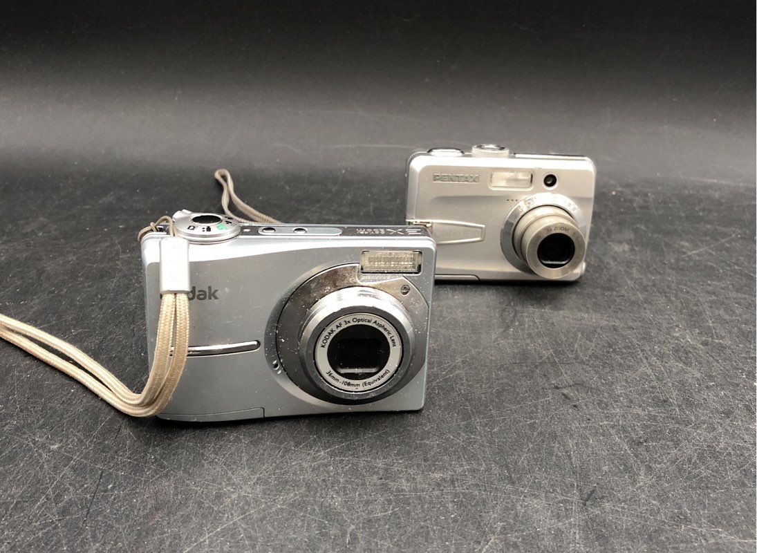 Vivitar Toshiba Kodak EasyShare C340 & More Point & Shoot Cameras Lot