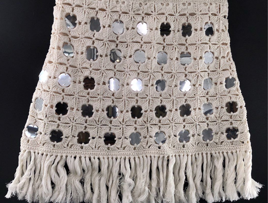 Le Superbe Women's Gypset Crochet Mini Skirt White Mirrored Fringe NWT Sz XS