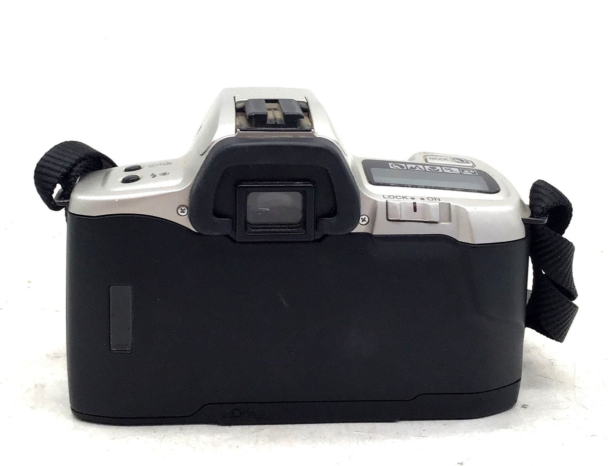 Minolta Maxxum QtSi Film 35mm Film Camera