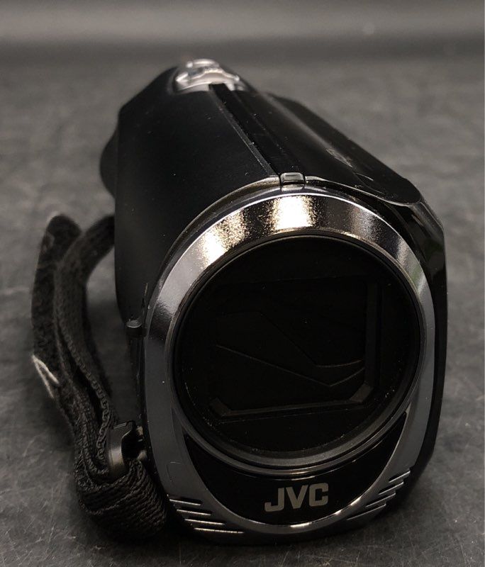 JVC Everio Digital Camcorder 45x Dynamic Zoom SDHC With Power Adapter