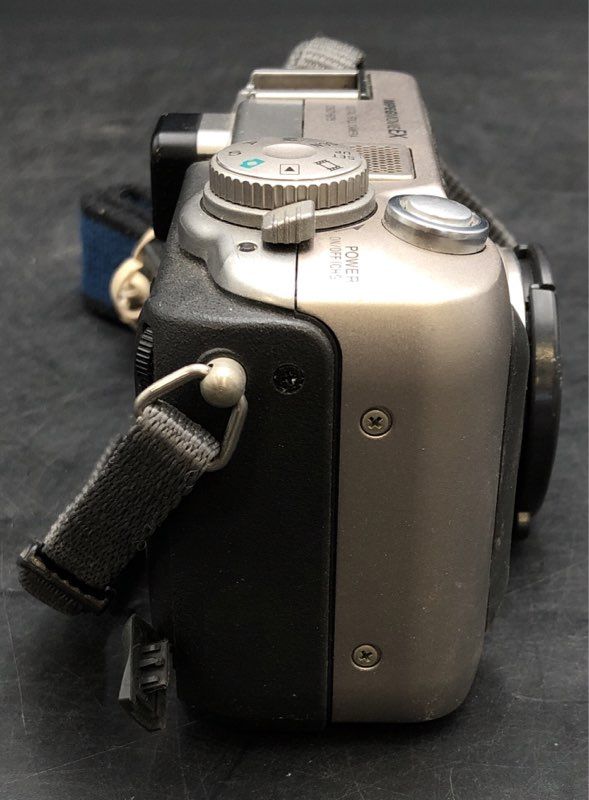 Sony Cyber-Shot DSC-S75 Compact Digital Still Camera