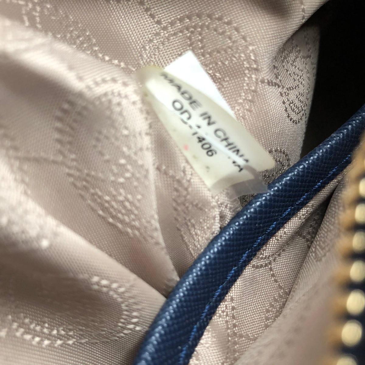 Michael Kors Navy Blue Jet Set Shelia Satchel Bag Gold Hardware COA