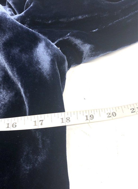 Vintage Y2K Saks Fifth Avenue Women's Navy Velvet Lace Rhinestone Blazer Jacket