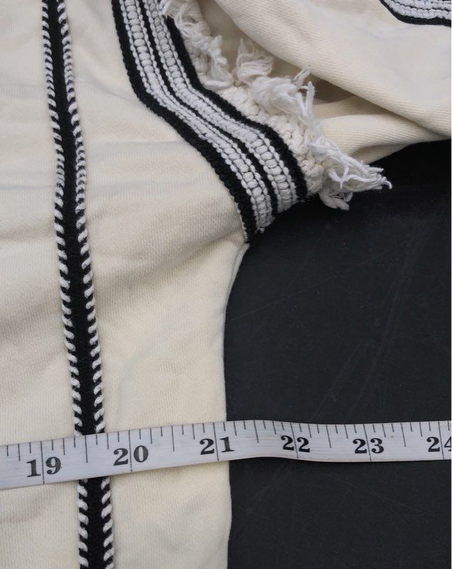 Eri + Ali Anthropologie Women's Cream Black Embroidered Fringe Sweatshirt Sz M