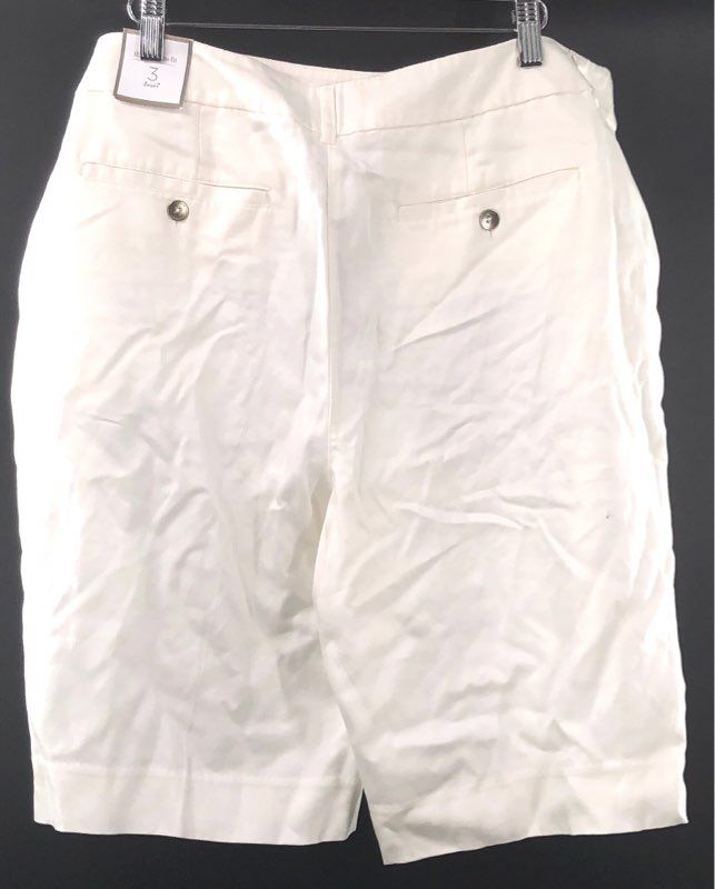 Chico's Women's Antique White Lyocell Linen Blend 11" Inseam Shorts NWT Sz 3