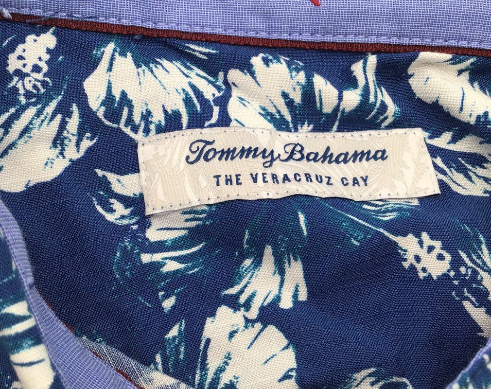 NWT Tommy Bahama Button-Up Shirt - Size Large