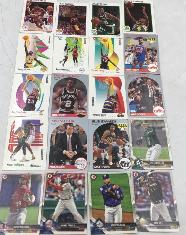 17.2lbs Lot Of Assorted Sports Trading Cards. Medium Box, Unsorted