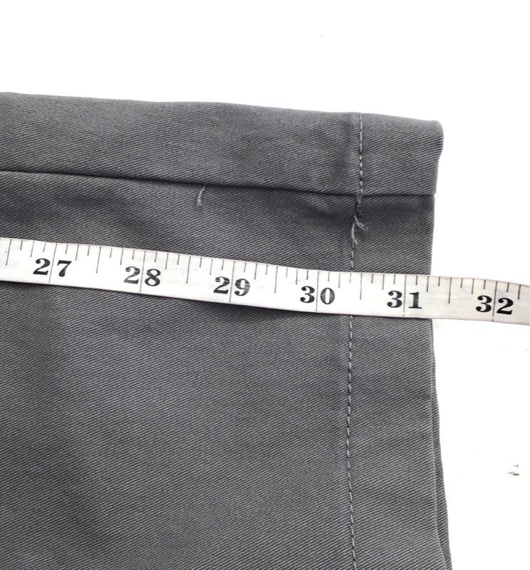 NWT Izod Men's Smoked Pearl Chino Pants - Size 40x32