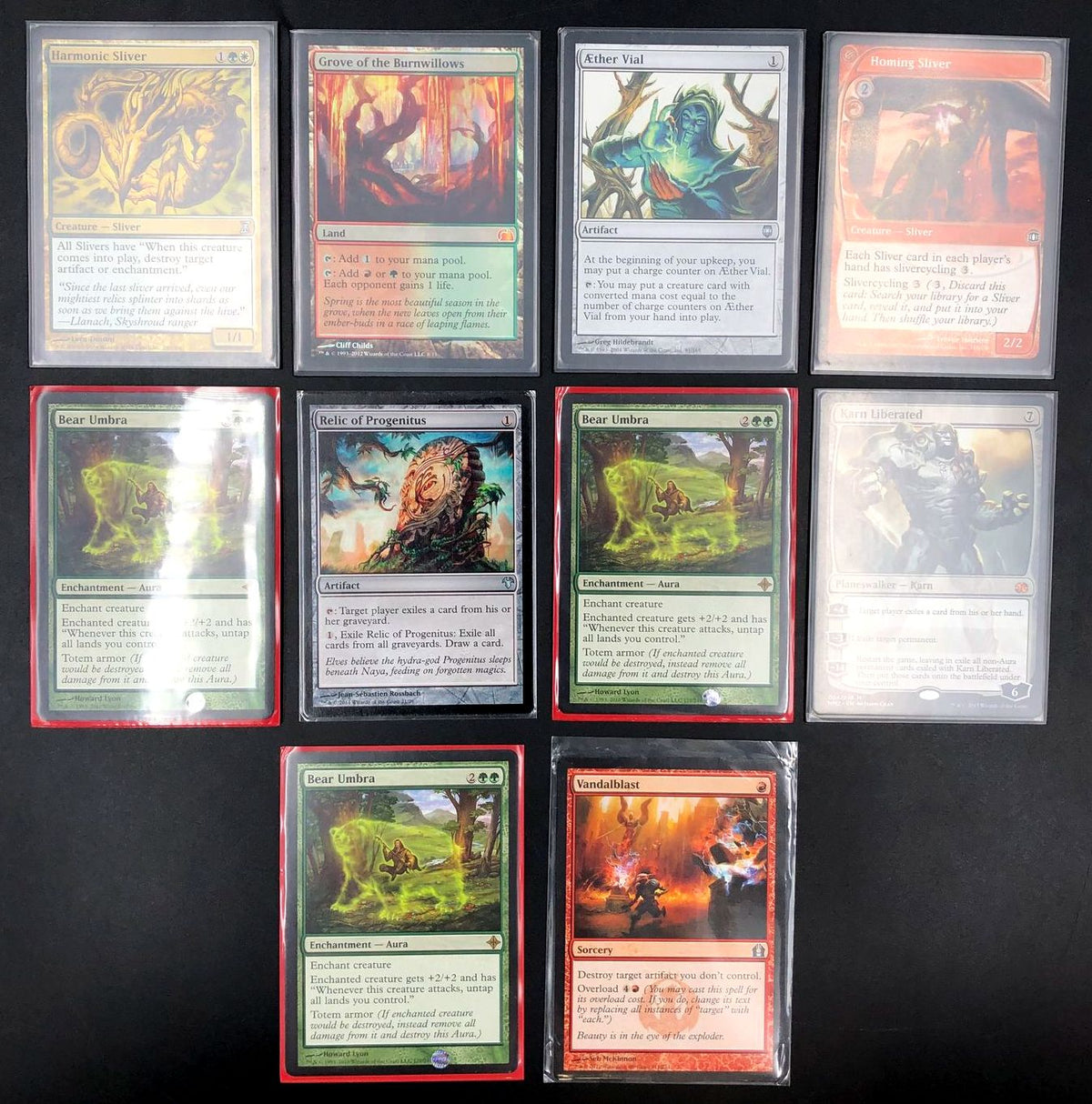 LOT of 34 RARE &#39;Magic: The Gathering&#39; Trading Cards in Ultra Pro Deck-Box