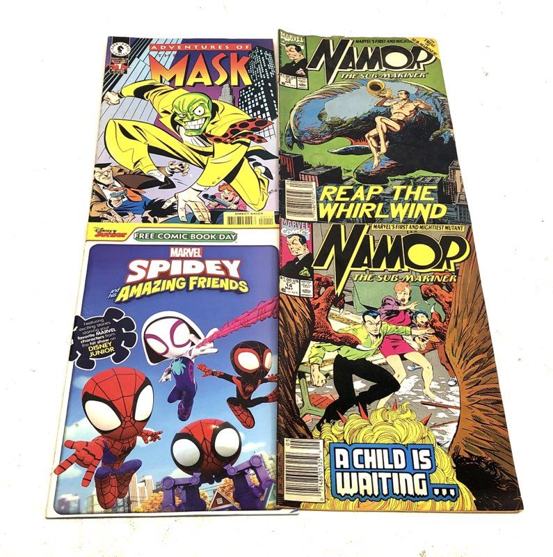Comic Book Lot Marvel Mixed Bronze Age to Modern Superhero Approximately 40