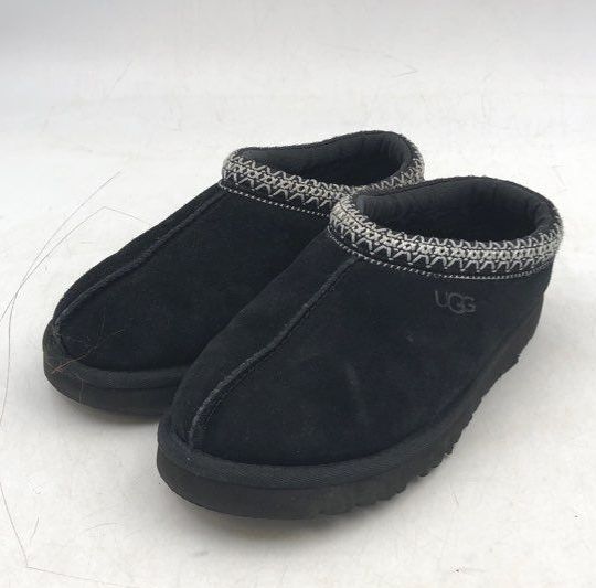 UGG Men&#39;s Black Slip-On Slippers - Size 5