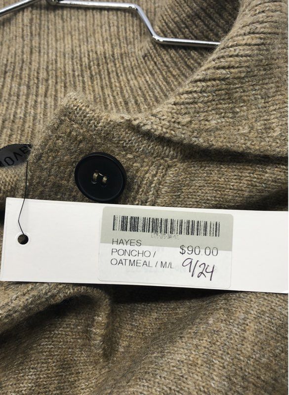Love Token Women's Hayes Poncho Sweater Oatmeal Collared Knit NWT Sz M/L