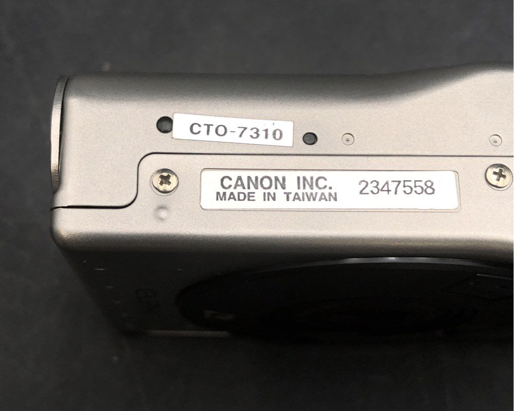 Vintage Canon ELPH APS Film Point & Shoot Camera 24-48mm Zoom w/ Case