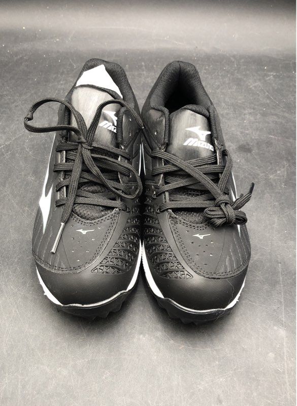 NIB Mizuno Men's Black Softball Cleats - Size 7