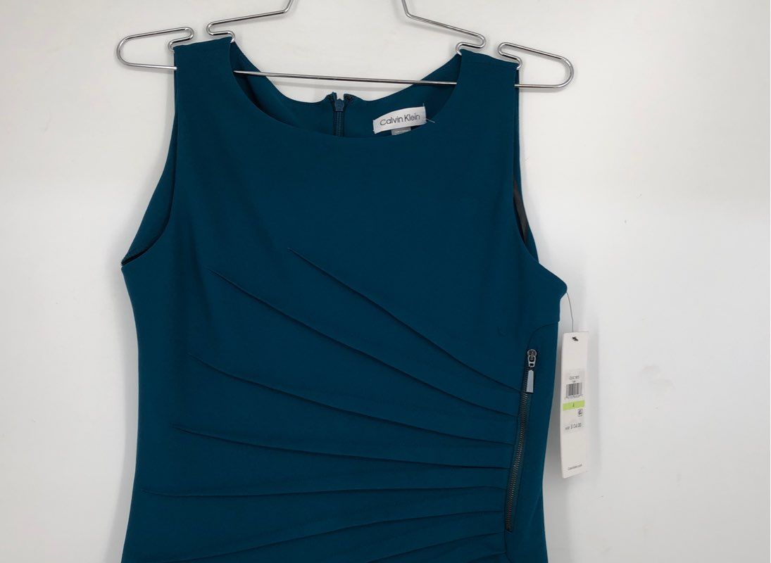 NWT Calvin Klein Women&#39;s Teal Sleeveless Round Neck Sheath Dress - Size 4