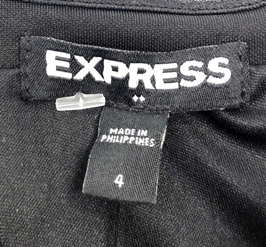 Express Women's Black Off Shoulder Ruffle Flounce Jumpsuit NWT Sz 4