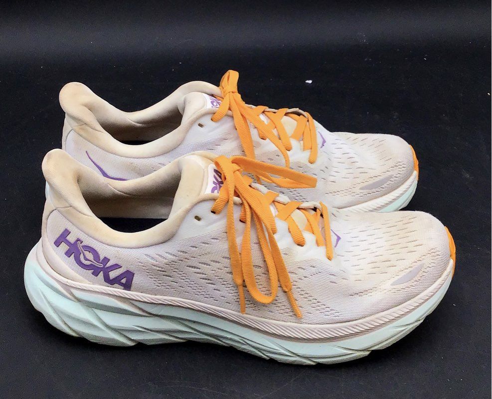 Hoka One One Women's Clifton 8 Beige Orange Athletic Shoes - Size 8.5 B
