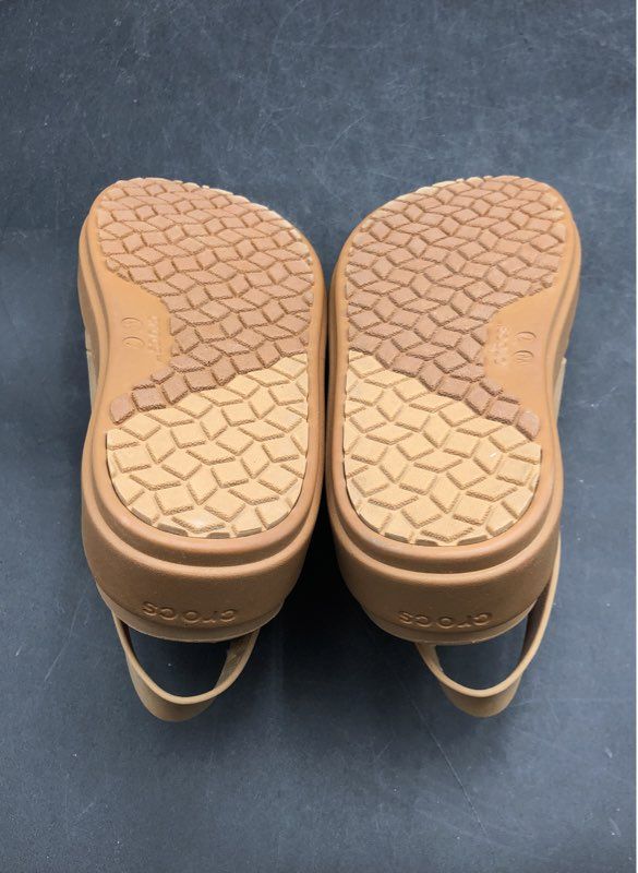 Crocs Brooklyn Low Wedge Tan Mushroom Criss Cross Platform Sandal Women's Size 7