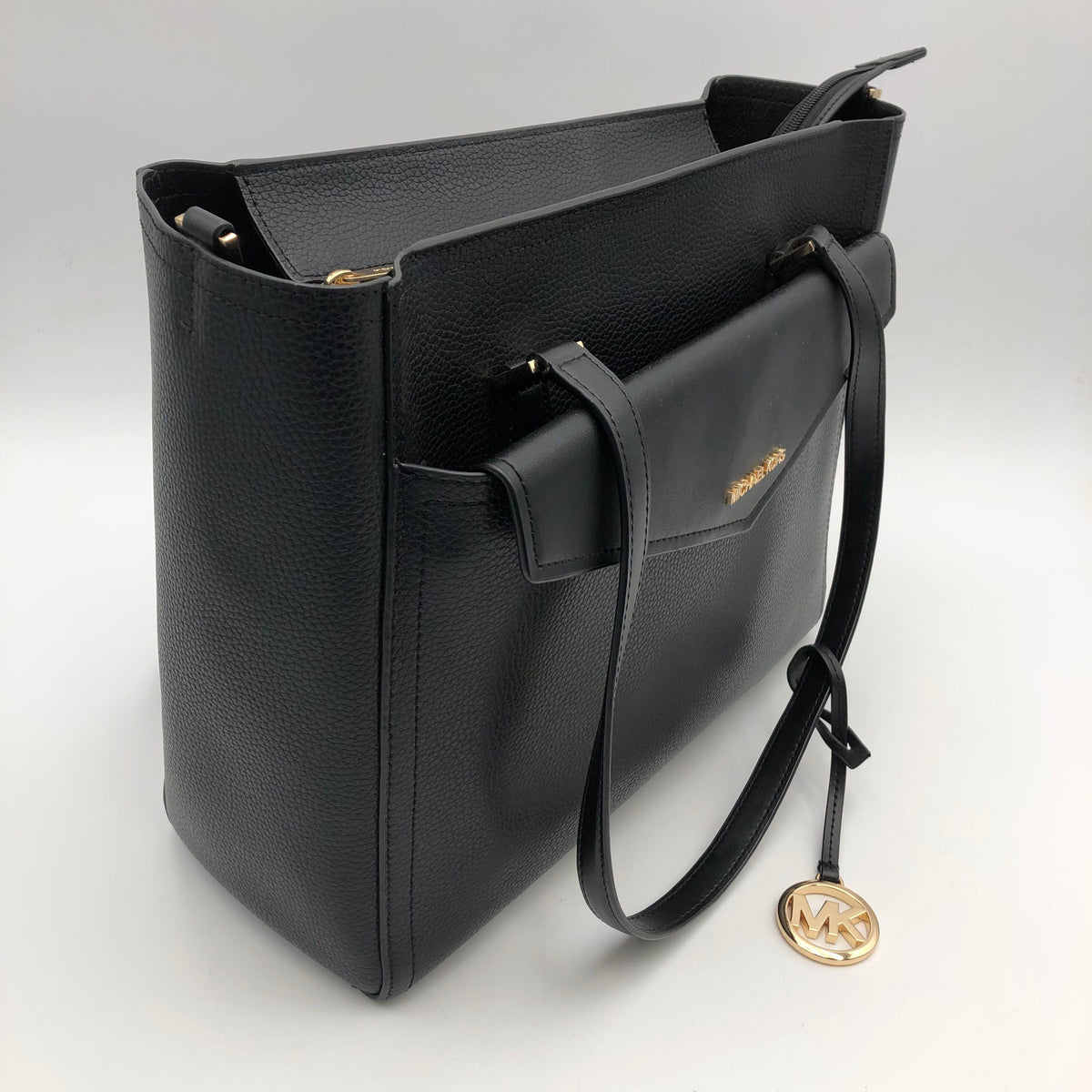 Michael Kors Black Leather Maisie 3-in-1 Tote Bag COA