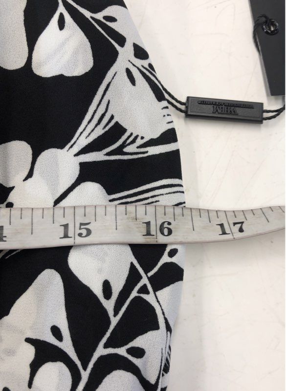 NWT White House Black Market Women's Mystic Floral Soft Dress Black Sz 2