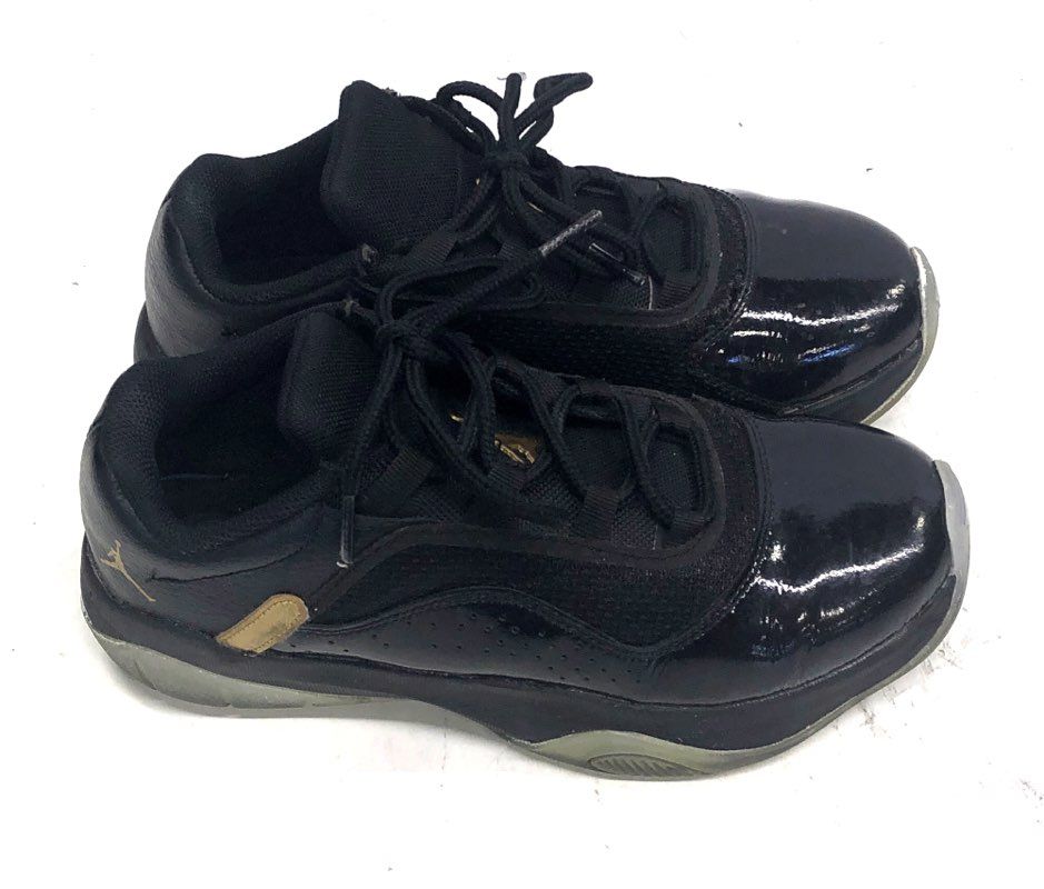 Nike Air Jordan 11 CMFT Low Black Gold Youth Size 7Y CZ0907-007