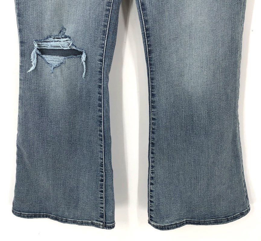 NWT Lucky Brand Women's Blue Stevie High Rise Flared Jeans - Size 8/29A