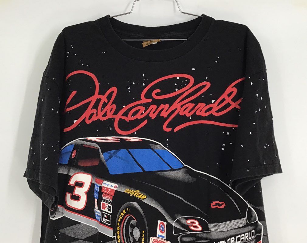 Nutmeg Men&#39;s Black Dale Earnhardt Racing NASCAR Graphic T-Shirt - Size XL