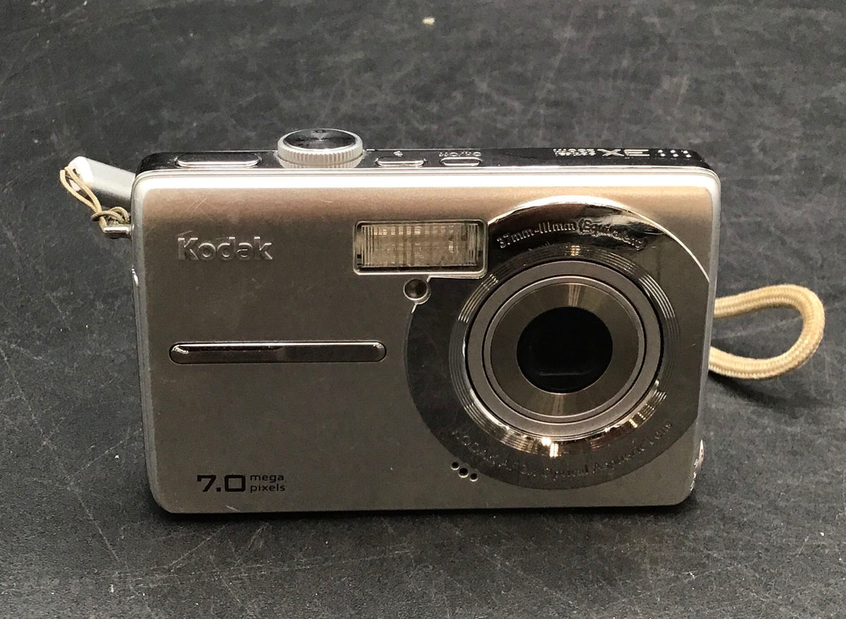 Kodak EasyShare M753 3X Optical 7 MP Digital Camera