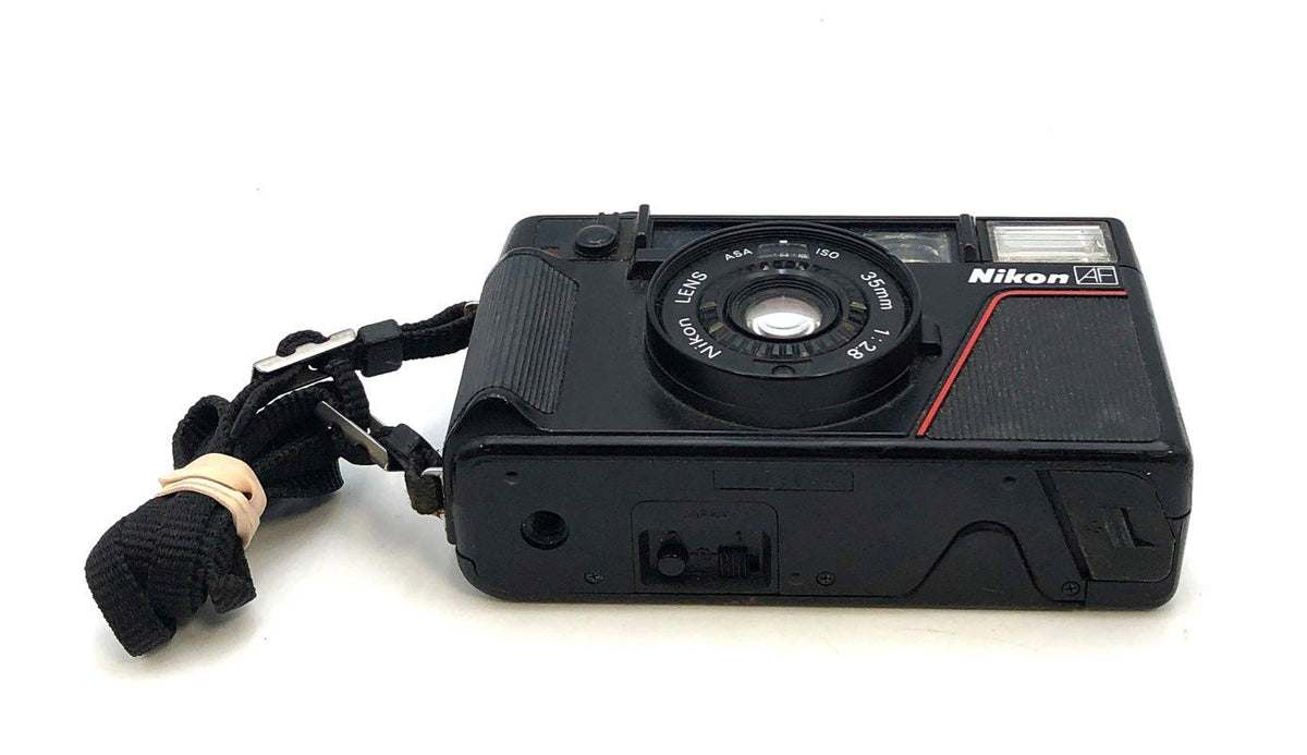 Vintage Nikon L35AF 35mm Point & Shoot Film Camera 35mm f/2.8 Lens