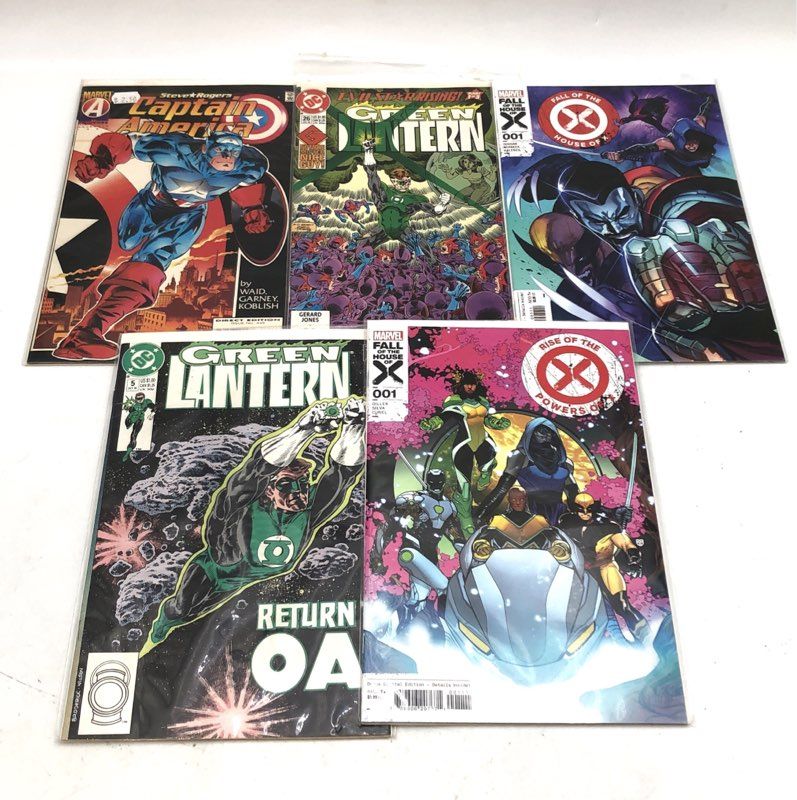 Comic Book Lot Marvel DC 1990s-Modern Superhero Approximately 25 Comics