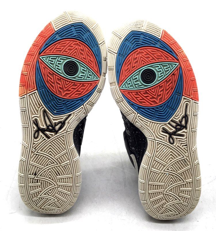 Nike Men's Kyrie 6 Black Athletic Shoes - Size 8.5