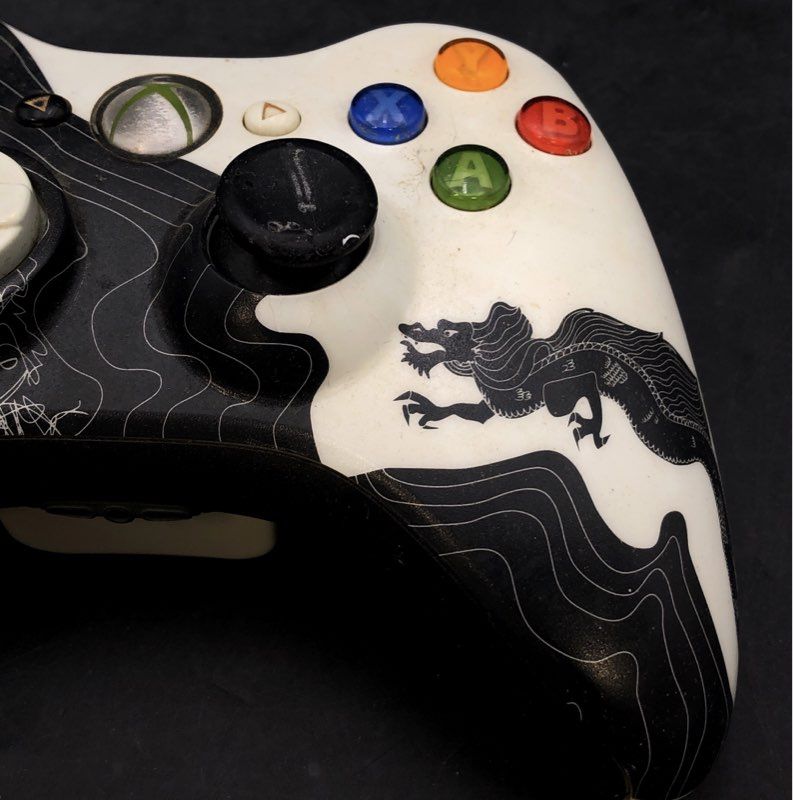 Lot of 2 Microsoft Xbox 360 Wireless Controllers OEM Official