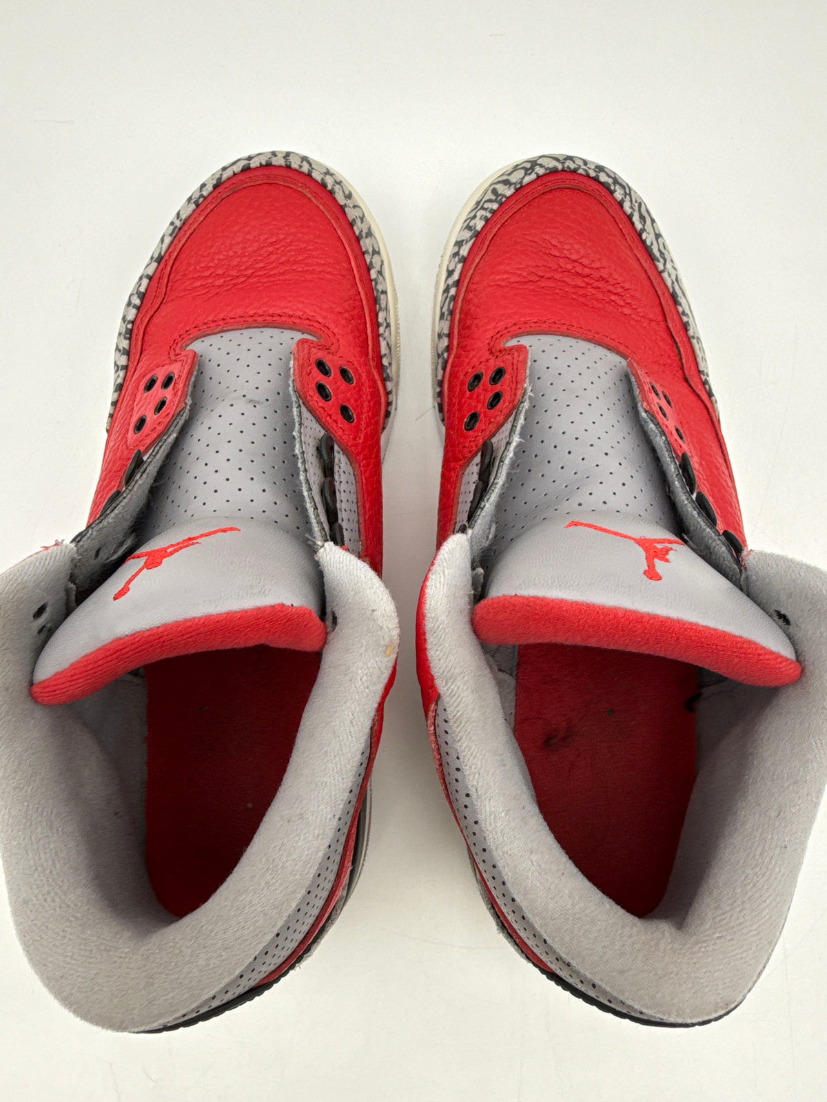 Nike Air Jordan 3 Boy's Retro 'Unite' (SE) Sneakers-Size: 6.5Y (+COA)