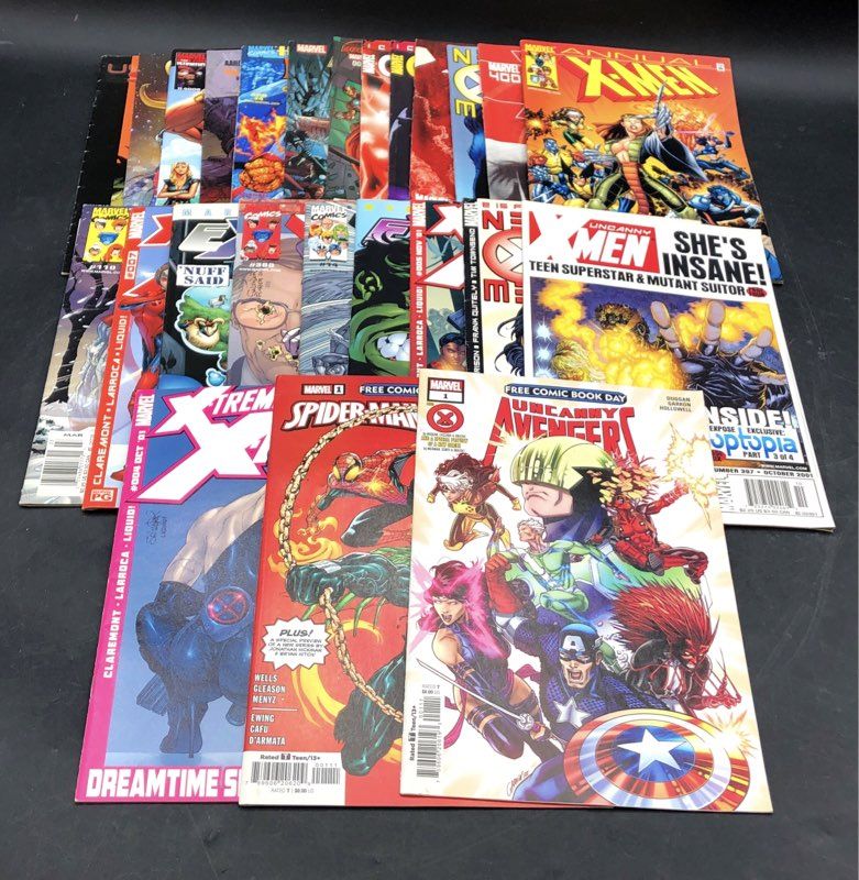 Marvel Comic Book Lot Modern Age Superhero X-Men Spider-Man Avengers 25 Comics