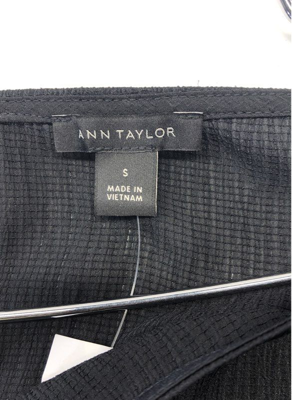 Ann Taylor Women's Black Long Sleeve Tie Cuff Keyhole Back Blouse Sz S NWT
