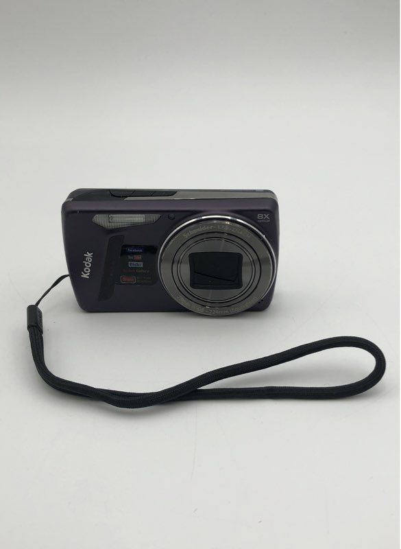 Kodak EasyShare M580 14MP Digital Camera 8x Optical Zoom HD Video