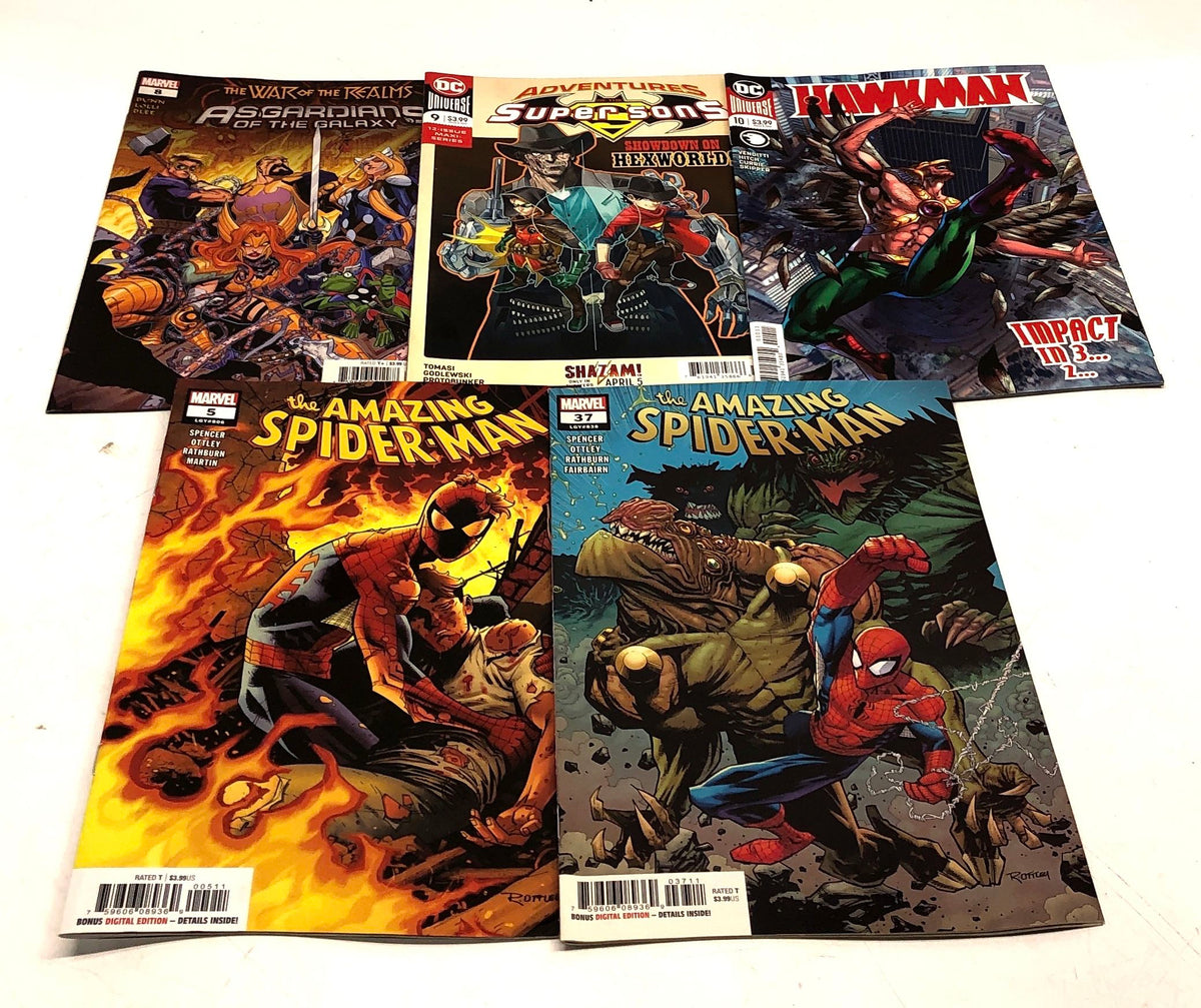 Marvel DC Comic Book Lot Modern Age Superhero 21 Comics Spider-Man Superman