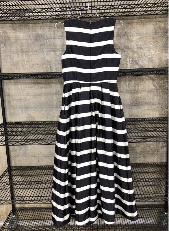 English Factory Women's Black White Striped Sleeveless Pleated Dress NWT Sz S