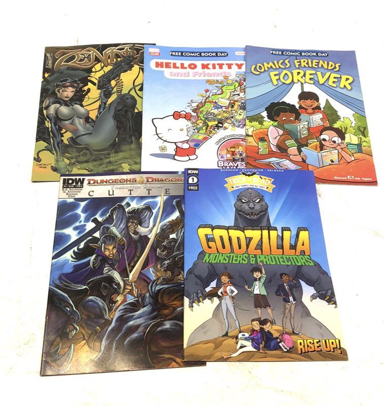 Comic Book Lot Mixed Publishers Modern Age 2000s-2020s 25 Comics