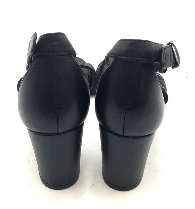 Clarks Jocelynne Cam Black Interest Block Heel Ankle Strap Sandals Size 6.5