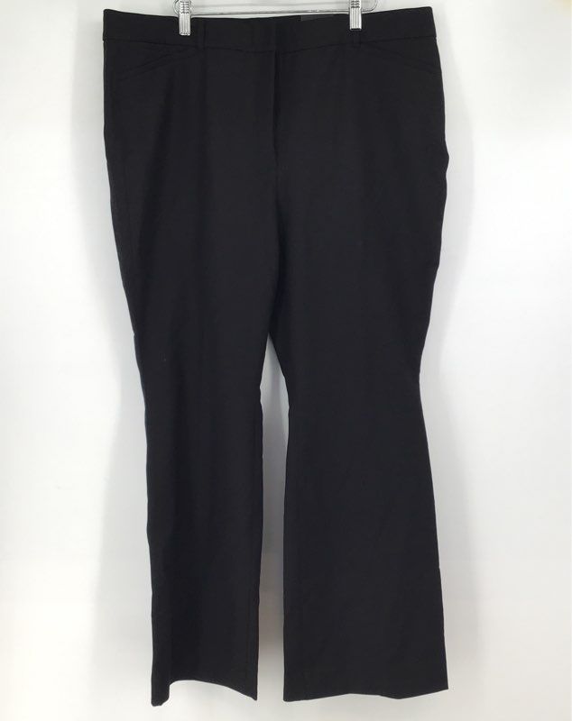 NWT White House Black Market Women&#39;s Black Slim Bootcut Leg Dress Pants - Sz 18R