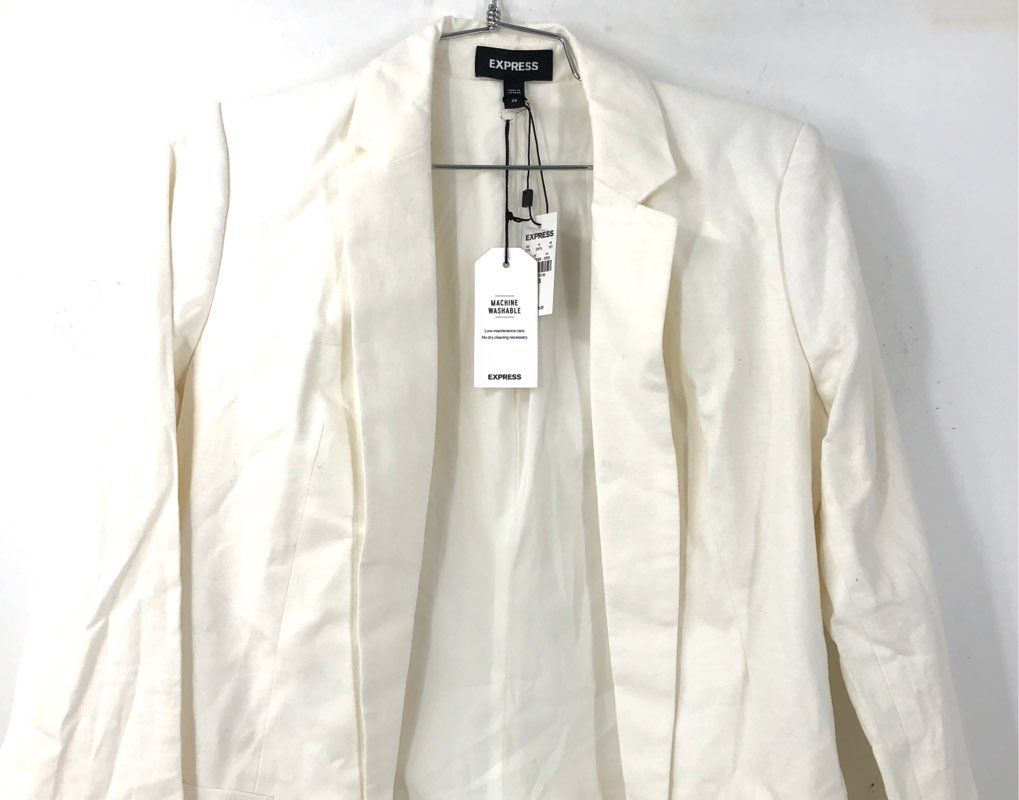 NWT Express Women's Ivory Blazer - Size XS