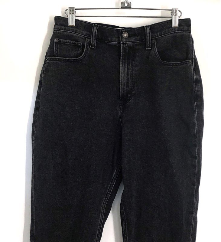 Abercrombie & Fitch Women's Black Curve Love High Rise Slim Straight Jeans 27 4s
